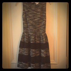 Black and white sleeveless dress